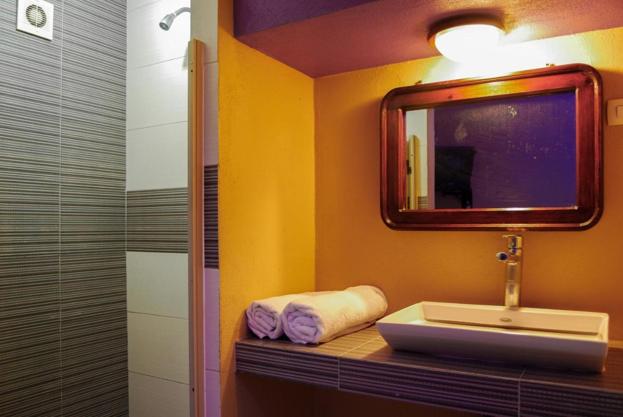 Hotel Oasis Monterrey Esterno foto