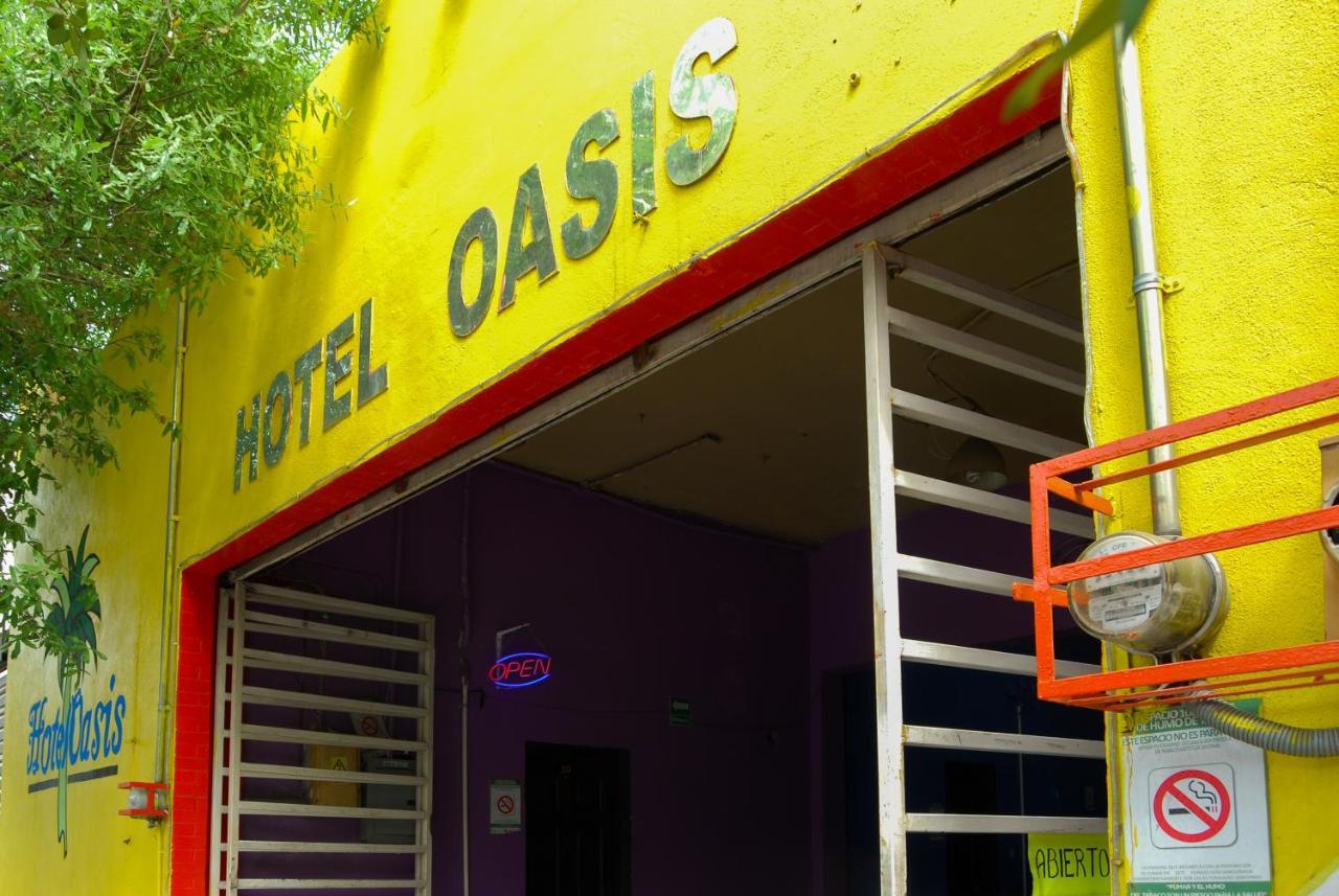 Hotel Oasis Monterrey Esterno foto