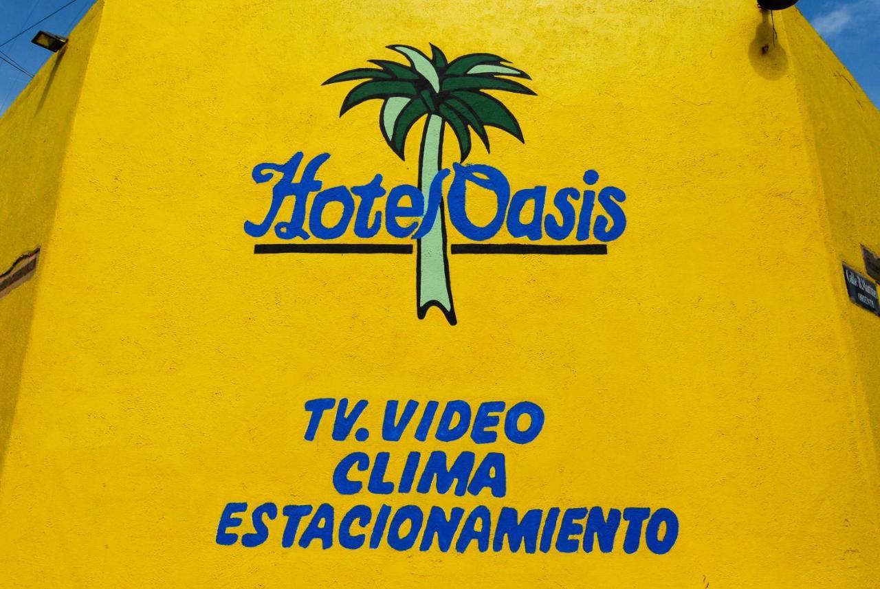 Hotel Oasis Monterrey Esterno foto